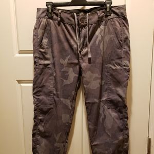 Prana gray camo joggers size 10